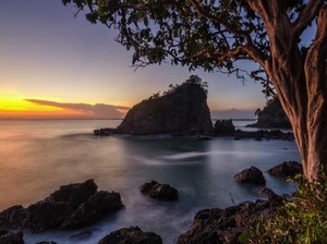 9 Pantai di Kebumen yang Punya Pesona Indah, Yuk Mampir!
