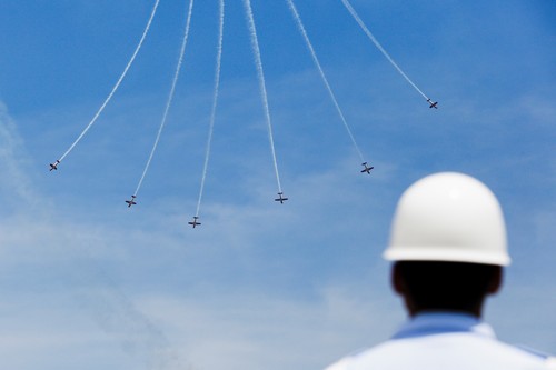 Bali International Air Show 2024 resmi berlangsung mulai hari ini, Rabu (18/9). Agenda yang diikuti oleh puluhan negara tersebut berlangsung sampai Sabtu (21/9).