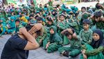 Antusias Anak SD di NTB Ikut Simulasi Mitigasi Gempa