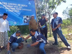 AQUA Bantu Sarana Air Bersih untuk Masyarakat Banyuwangi