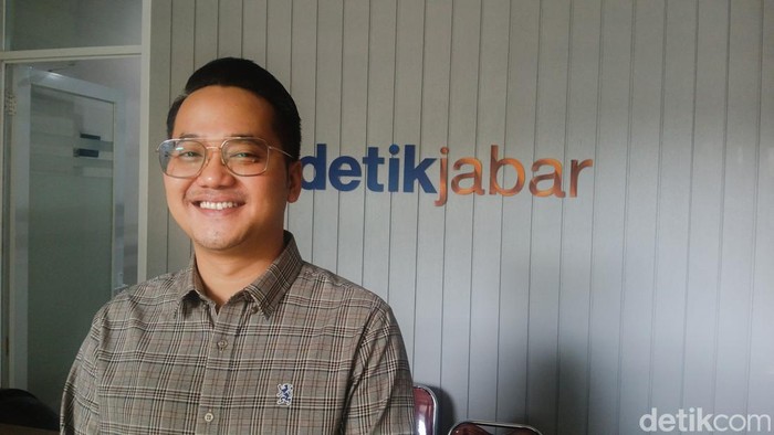 Bacawawalkot Cimahi, Adhitia Yudisthira di Kantor detikJabar