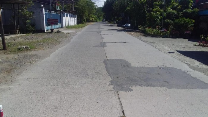 Betonisasi Jalan Pondok-Jenar, Kecamatan Jenar, Kabupaten Sragen.