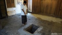 Bagian dalam bunker Setono luasnya hanya sekitar 2 x 2 meter. Bunker itu beralas tanah dan bertembok batu bata yang masih kokoh. Tinggi ruangannya sekitar 1,7 meter. Ada lampu kuning yang dipasang untuk menerangi ruangan bunker.