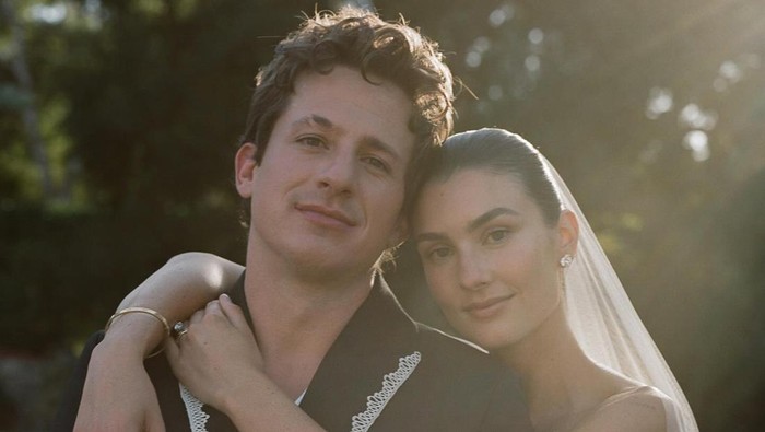 Charlie Puth dan Brooke Sansone