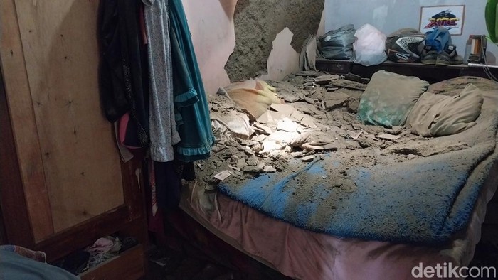 Dampak Gempa Garut di Tarogong Kaler, Garut pada Rabu 18 September 2024