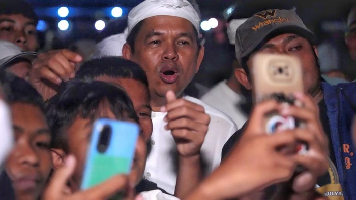 Dedi Mulyadi di Karawang