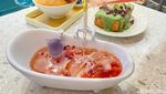 Kakigori Thai Tea yang Legit Segar Ada di Kafe Bernuansa Jepang Ini