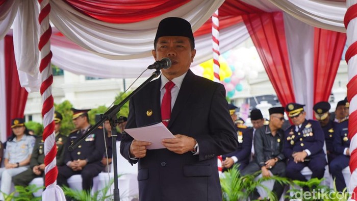 Gubernur Jambi Al Haris