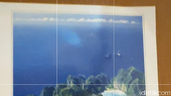 iOS 18.1 Beta 4 juga menambahkan tombol jeda saat merekam video. Foto: Adi Fida Rahman/detikINET