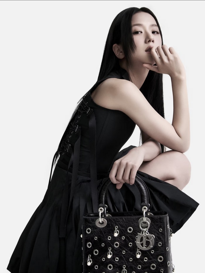 Jisoo BLACKPINK di Iklan Dior Jisoo BLACKPINK di Iklan Dior