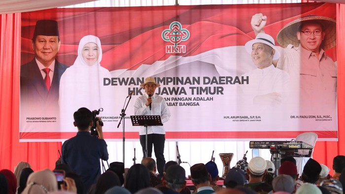 Ketua HKTI Jatim Arum Sabil saat menyampaikan komitmen Khofifah Indar Parawansa soal digitalisasi pertanian di periode kedua.