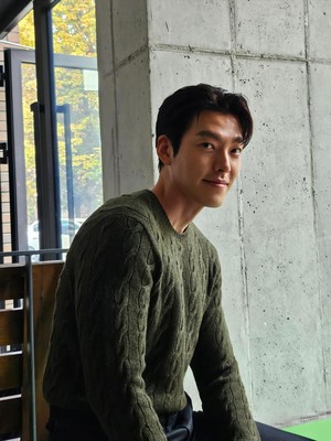 Susah Payah Kim Woo Bin Belajar Bahasa Arab