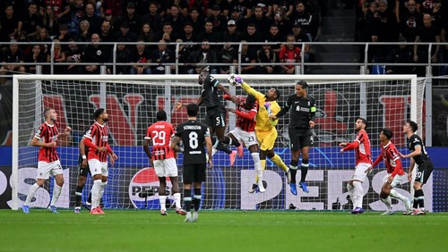 MILAN, ITALY - SEPTEMBER 17: Ibrahima Konaté of Liverpool  scores the 1-1 goal during the UEFA Champions League 2024/25 League Phase MD1 match between AC Milan and Liverpool FC at Stadio San Siro on September 17, 2024 in Milan, Italy. (Photo by Alessandro Sabattini/Getty Images)