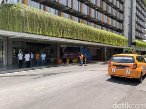 Mahasiswi UC Surabaya Tewas Loncat dari Lantai 22, Kirim WA Begini ke Teman