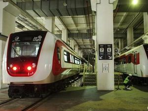 Naik LRT Jakarta Cuma Rp 1 di Malam Tahun Baru