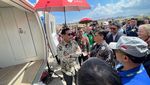 Luhut Cek Pesawat N219 yang Mejeng di Bali Airshow