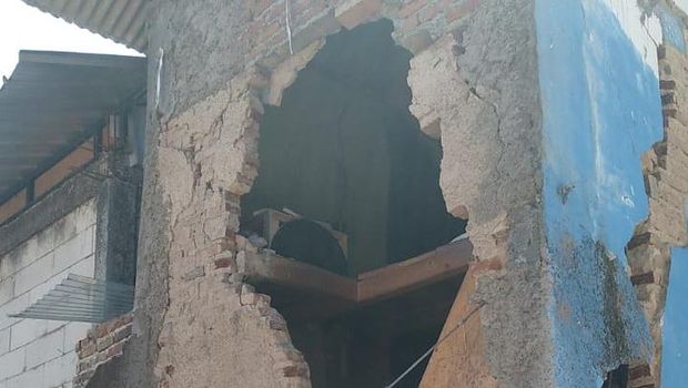 Potret Bangunan yang Rusak Akibat Gempa M 4,9 di Kabupaten Bandung