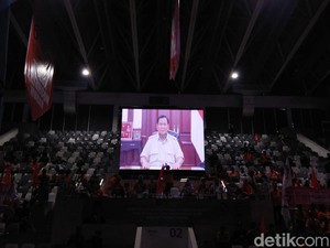 Batal Hadir, Prabowo Ucapkan Selamat HUT ke Partai Buruh Lewat Video