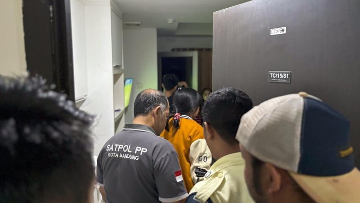 Razia prostitusi di Kota Bandung.