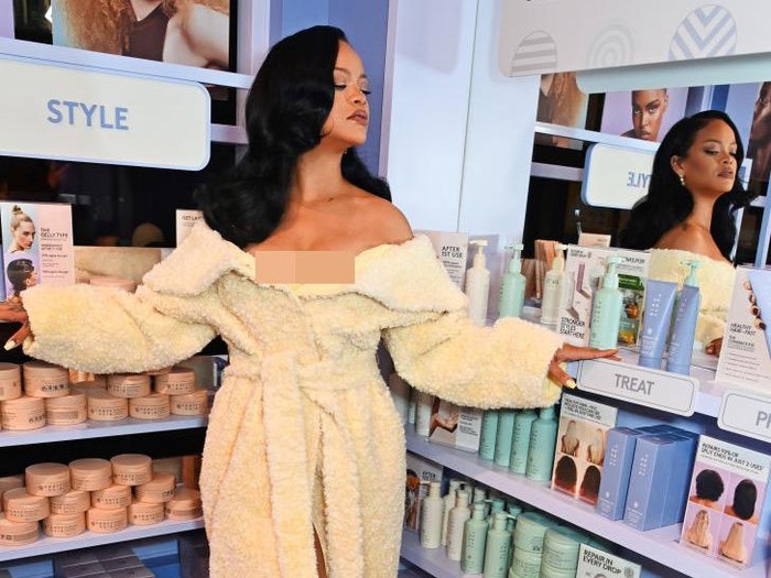 MarcyPen Milik Jay-Z Dikabarkan Bakal Caplok Setengah Saham Fenty Beauty (2)