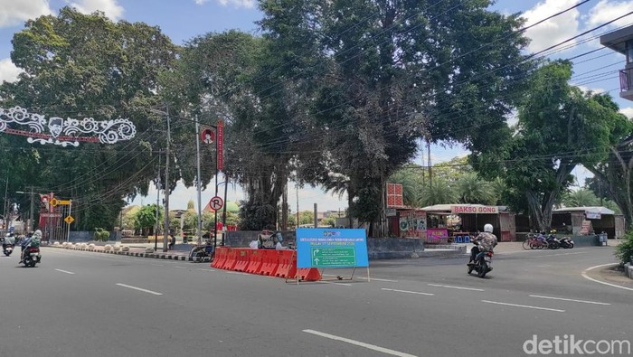 ruasa jalan Alun-alun Blitar diubah arah