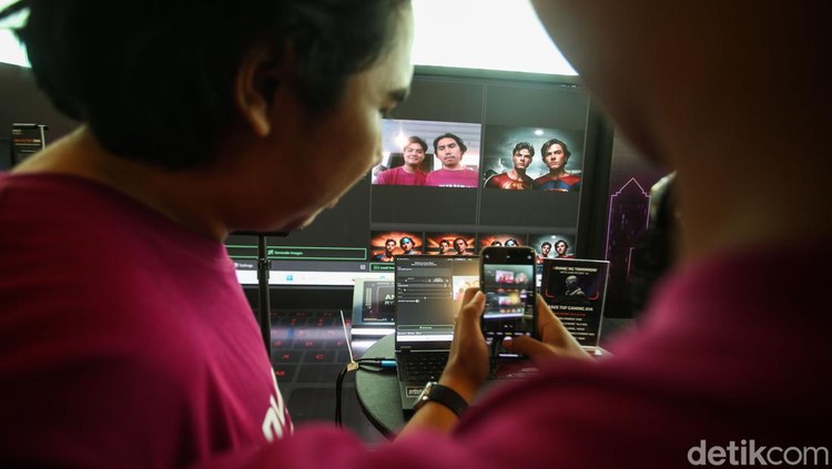 Sensasi Teknologi AI di Berbagai Bidang Komputasi Tingginya penggunaan AI pada berbagai perangkat komputasi membuat produsen chip berlomba-lomba mengembangkan teknologi untuk memenuhi kebutuhan tersebut. Ini salah satunya.
