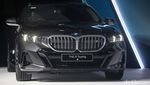 Potret BMW i5 Touring Electric yang Baru Meluncur di Indonesia