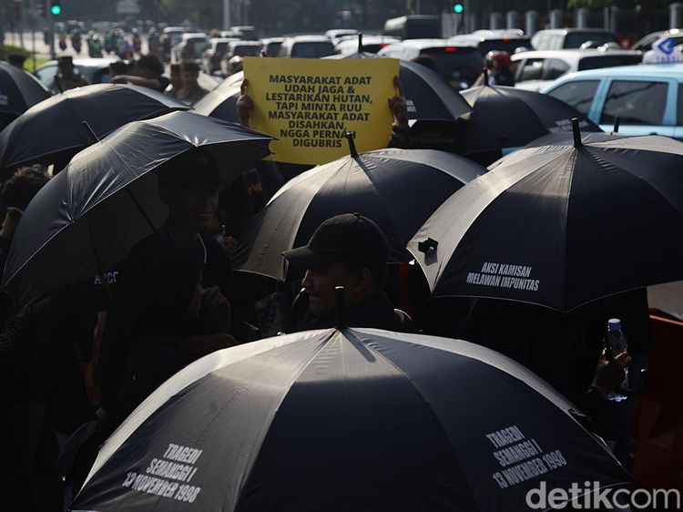 Aksi Kamisan ke-832 Soroti Papua hingga Konflik Tanah Adat