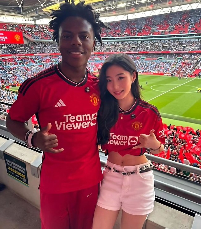 Darren IShowSpeed sedang bikin heboh dengan keberadaannya di Indonesia. Sebelumnya pria tersebut juga jadi perbincangan karena kedekatannya dengan seorang influencer cantik yang dikenal sebagai Amy Flamy. Foto: Dok. Instagram Amy