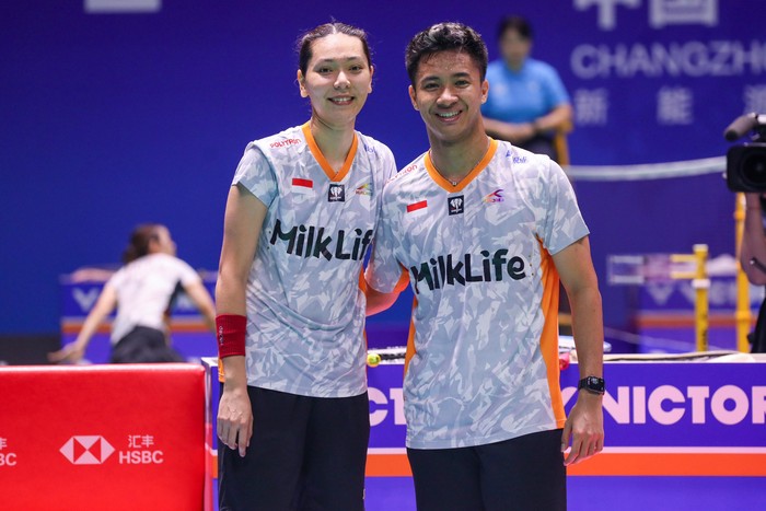 Dejan Ferdinansyah/Gloria Emanuelle Widjaja