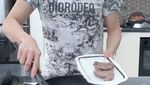 dr. Oky Pratama Mahir Masak Tumis Toge hingga Mie Nyemek
