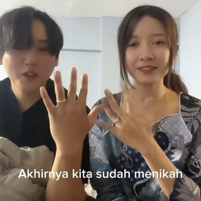 gomcouple wanita lamongan menikah dengan pria korea