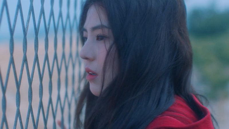 Adegan film Heavy Snow yang diperankan Han So Hee dan Han Hae In.