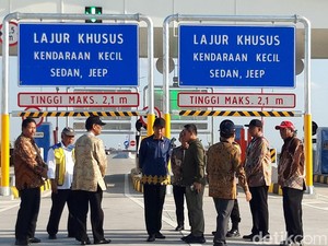 Jokowi Resmikan Tol Solo-Jogja Seksi I Ruas Kartasura-Klaten