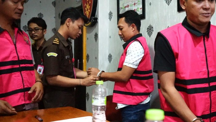 Korupsi proyek talud di Madiun