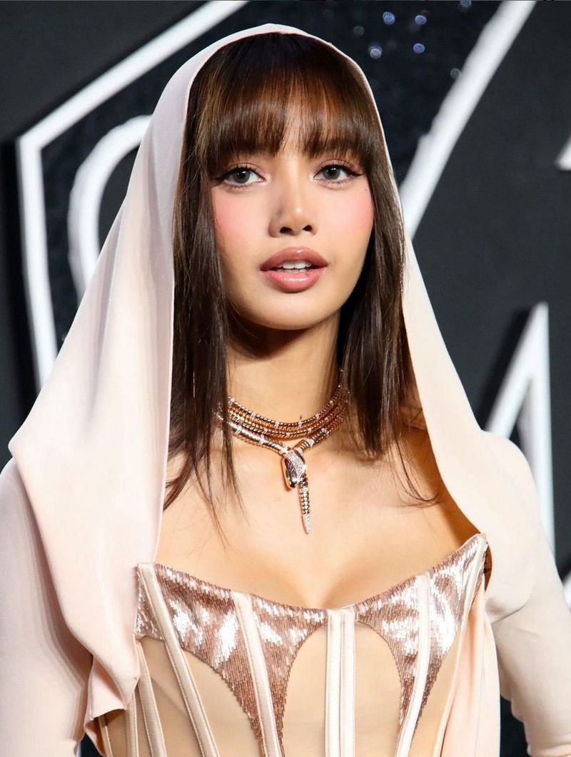 Makeup Lisa BLACKPINK di MTV VMAs 2024.