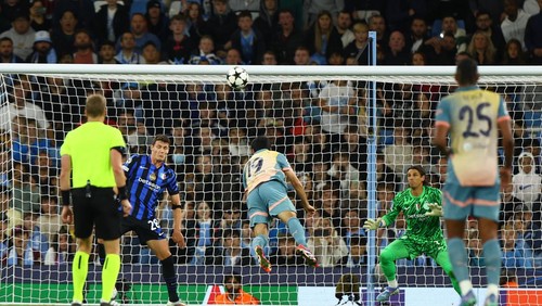 Soccer Football - Champions League - Manchester City v Inter Milan - Etihad Stadium, Manchester, Britain - September 18, 2024 Manchester Citys Ilkay Gundogan misses a chance to score REUTERS/Molly Darlington