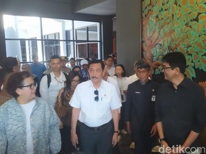 Luhut Sebut Penataan Borobudur Sudah 32 Tahun, Baru Rampung di Era Jokowi