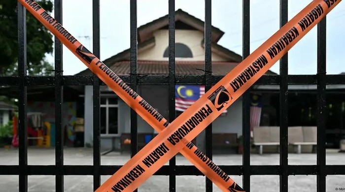 Panti asuhan di Malaysia disegel pemerintah akibat dugaan kasus pelecehan seksual terhadap anak. (Foto: Mohd Rasfan/AFP/Getty Images)