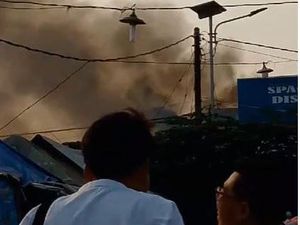 Pasar Sepanjang Sidoarjo Terbakar