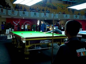 Pebiliar Marlando Sihombing Sabet 3 Medali Emas untuk Sumut di PON XXI