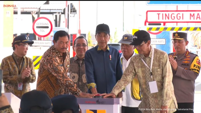 Presiden Joko Widodo (Jokowi) Resmikan Tol Kartasura-Klaten