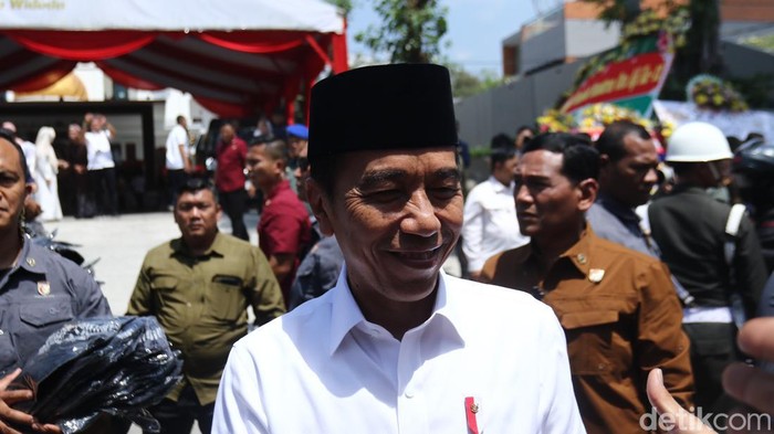 Presiden Jokowi kunjungi Ponpes Ora Aji Gus Miftah di Sleman, Kamis (19/9/2024).