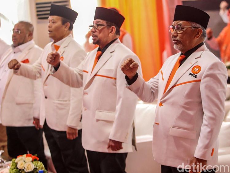 Gelar Rapimnas, PKS Targetkan Menang 60 Persen di Pilkada 2024
