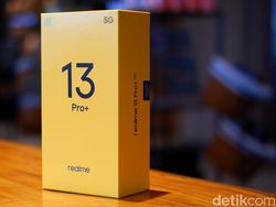 Unboxing Realme 13 Pro Plus, HP Rp 6 Jutaan Unggulkan Kamera