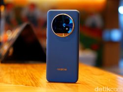 Unboxing Realme 13 Pro Plus, HP Rp 6 Jutaan Unggulkan Kamera