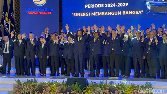 Surya Paloh umumkan struktur kepengurusan baru periode 2024-2029.