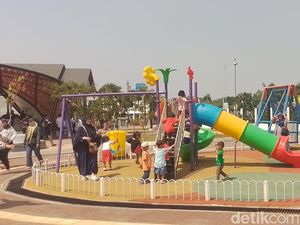 Alun-alun Depok Barat Diresmikan, Spesial dengan Jembatan Gantung