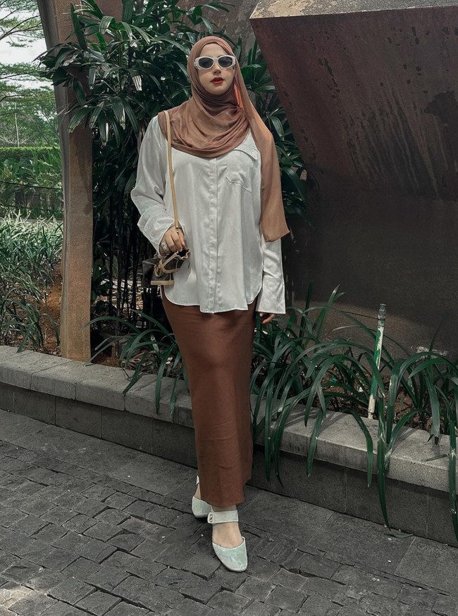 Meski sudah turun BB sebanyaak 10 kg namun Tasyi tak langsung berpuas diri. Ia mengungkapkan masih ingin menurunkan sekitar 15 kg lagi bobot tubuhnya. Foto: Instagram/@tasyiiathasyia