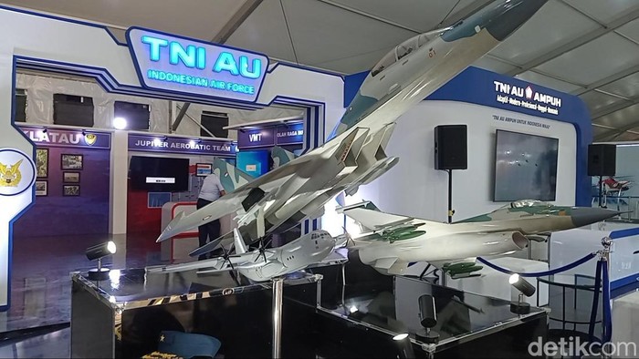 Booth TNI AU di Bali International Airshow, Bandara Ngurah Rai, Rabu (18/9/20240).
